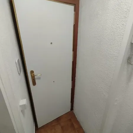 Acogedor Alojamiento En Trinitat Vella Apartamento Barcelona